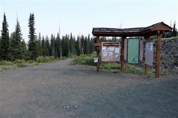 Review of the hike from Clayburn Trailhead to the Twin and Hard Butte Lakes.